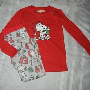 Kids Peanuts/Snoopy Pajamas Christmas NWOT size 4T